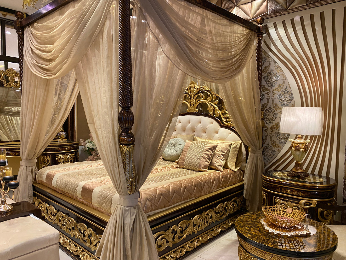 Sultan Bedroom Set