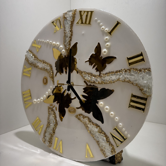 Butterfly Roman Numeral Wall Clock – 16-Inch White & Gold Design – High-quality home furnishing