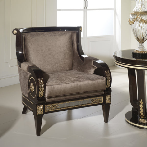 Elegant Armchair with Luxurious Fabric and Classic Detailing