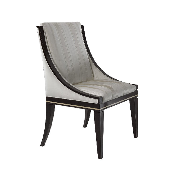 Sophisticated Dining Room with Modern Elegance