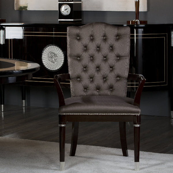 Elegant Tufted Armchair with Rich Upholstery and Timeless Appeal
