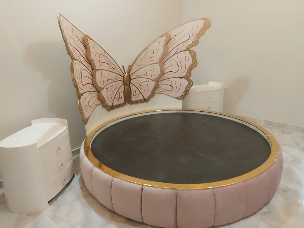 Butterfly Round Bedroom