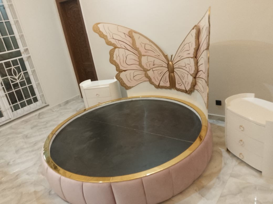 Butterfly Round Bedroom