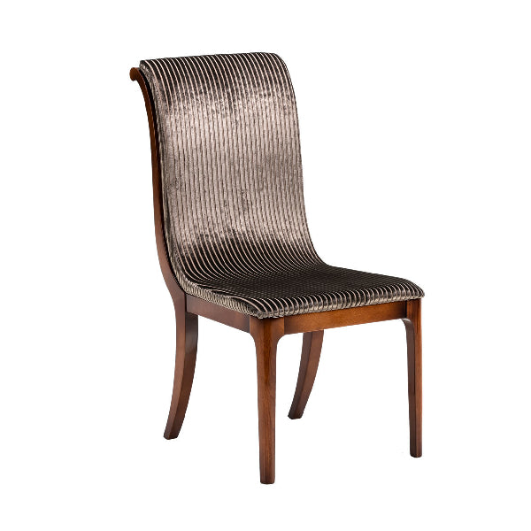 Sophisticated Dining Room Setting with Contemporary Elegance