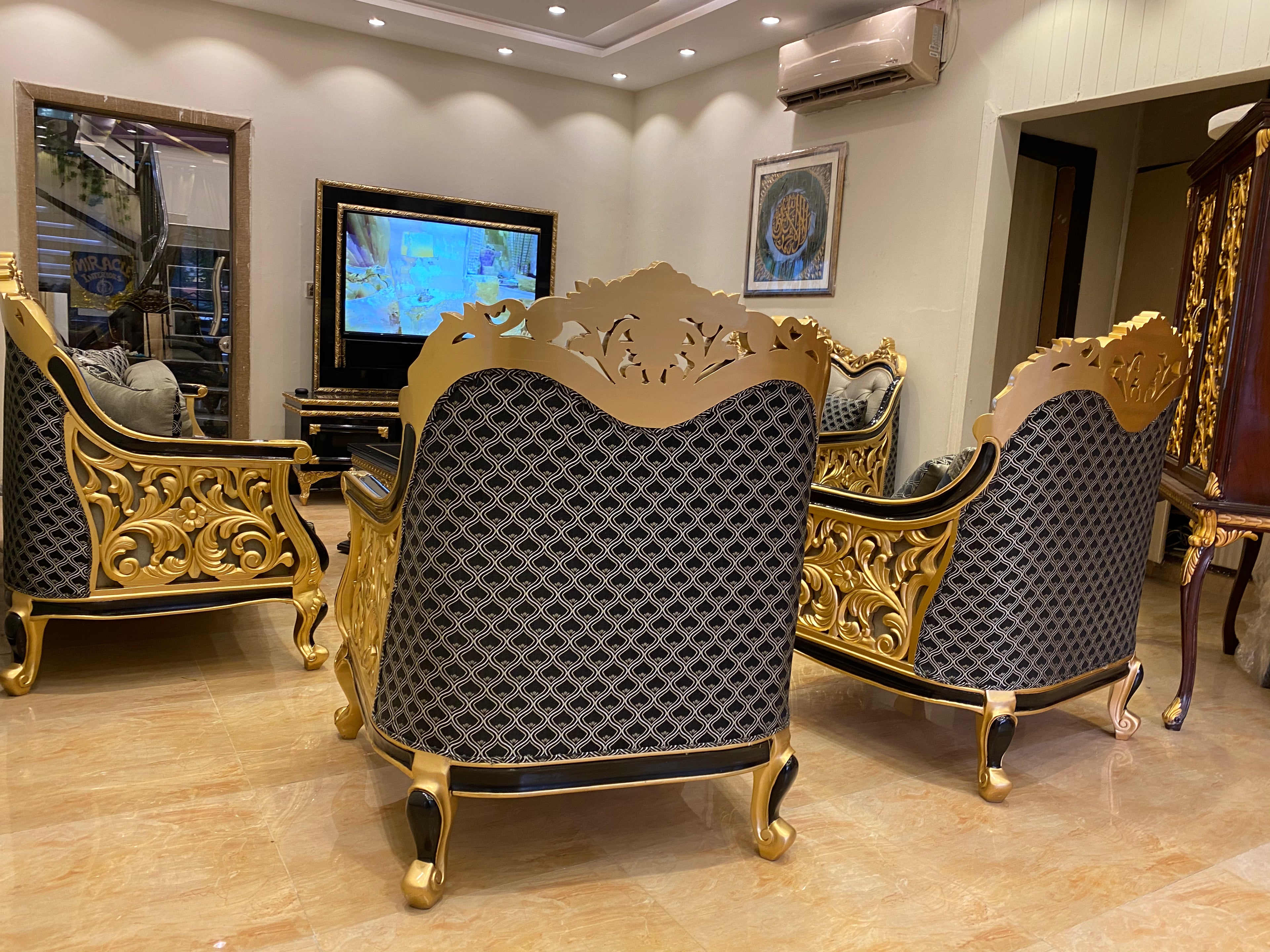 Sultan Sofa Set