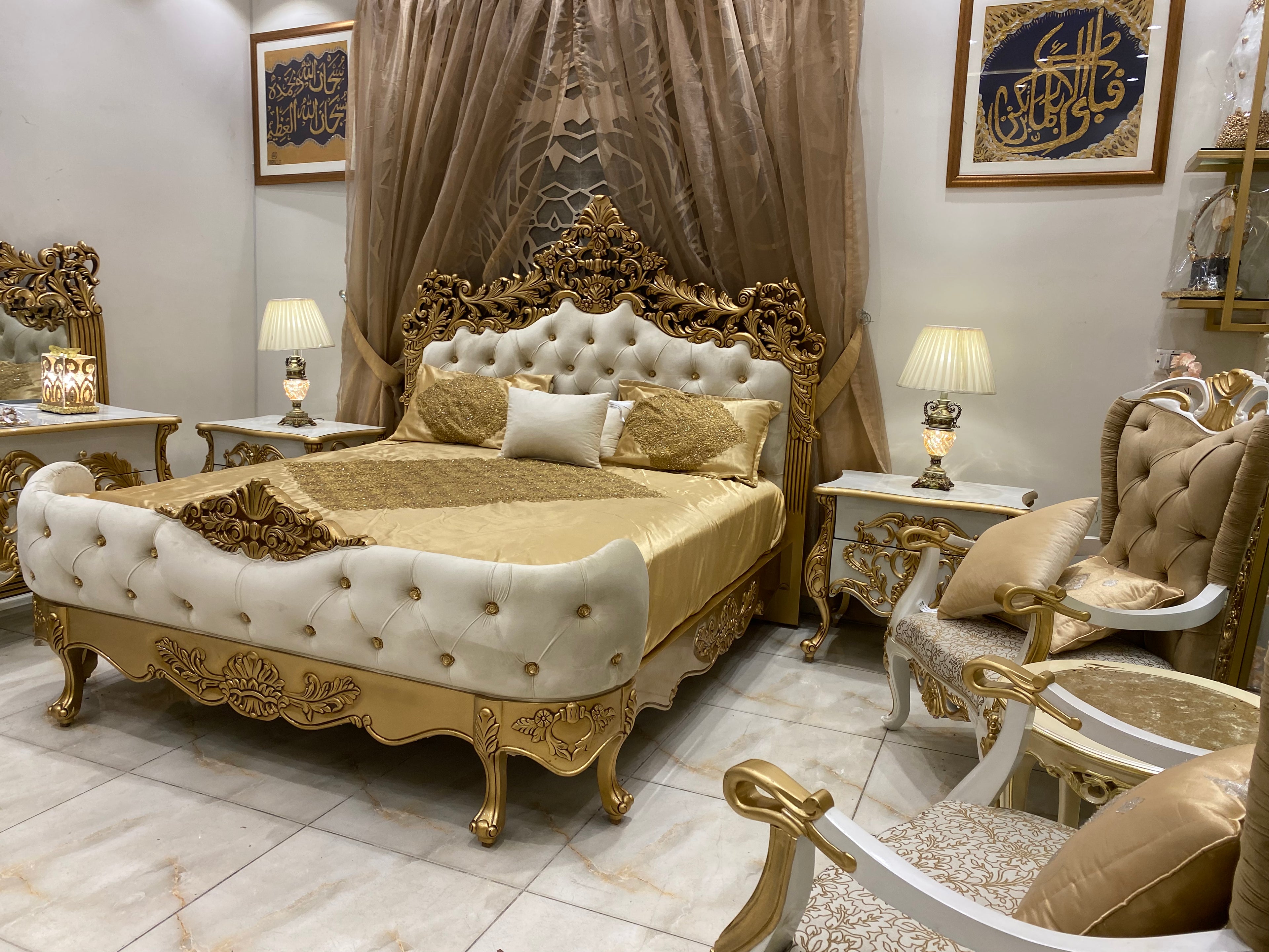 Noor-E-Isphahan Bedroom Set