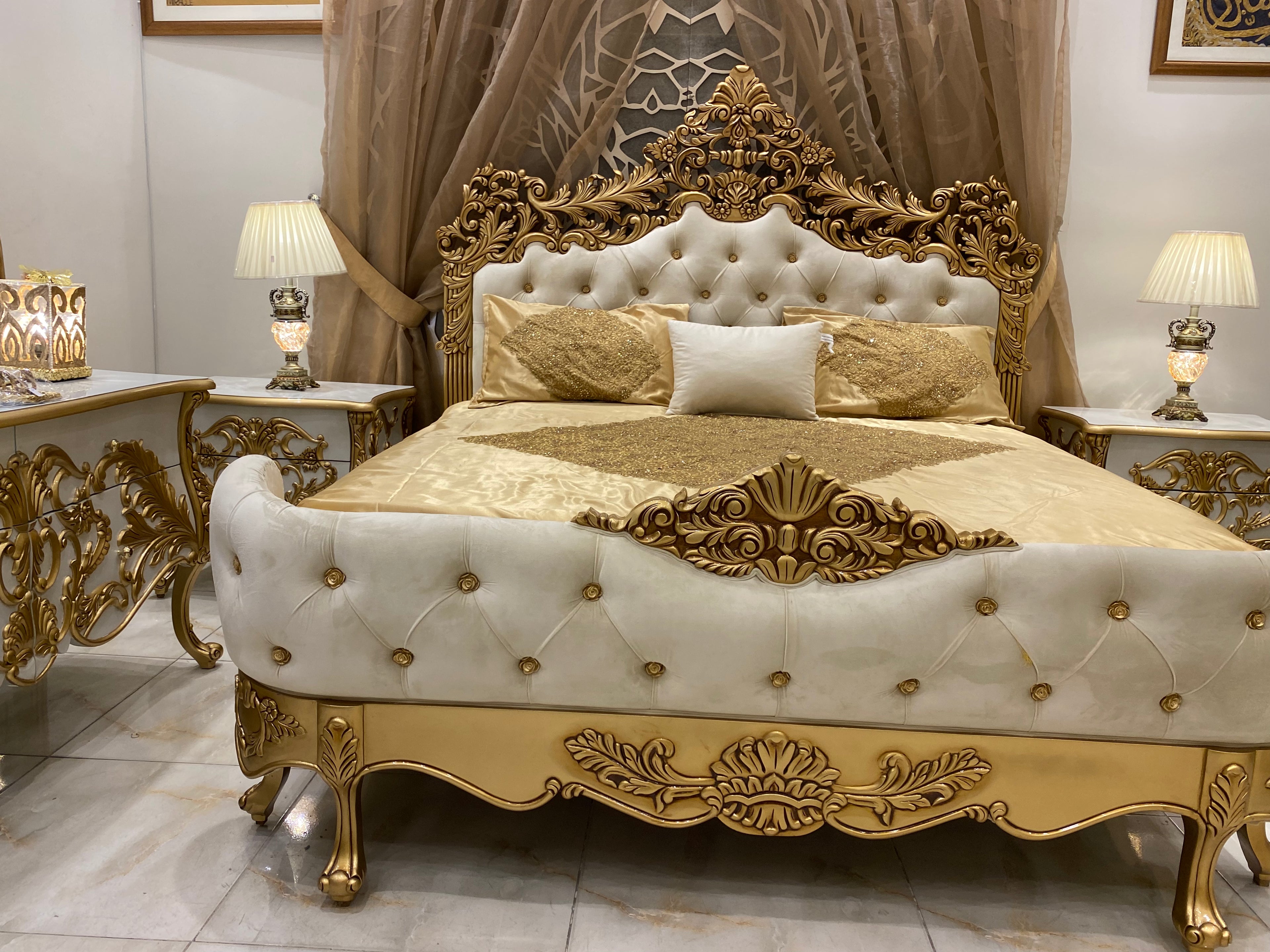Noor-E-Isphahan Bedroom Set