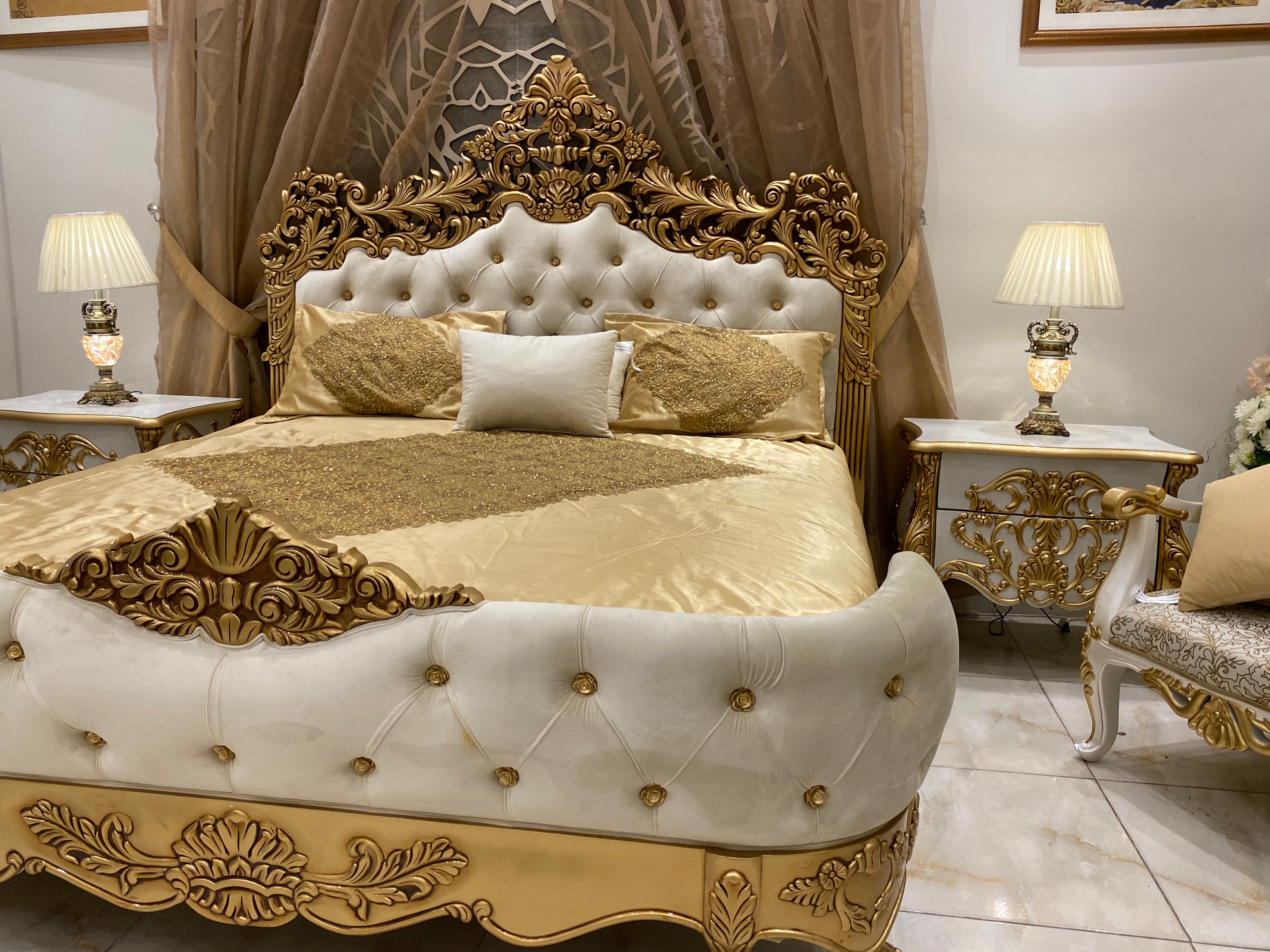 Noor-E-Isphahan Bedroom Set