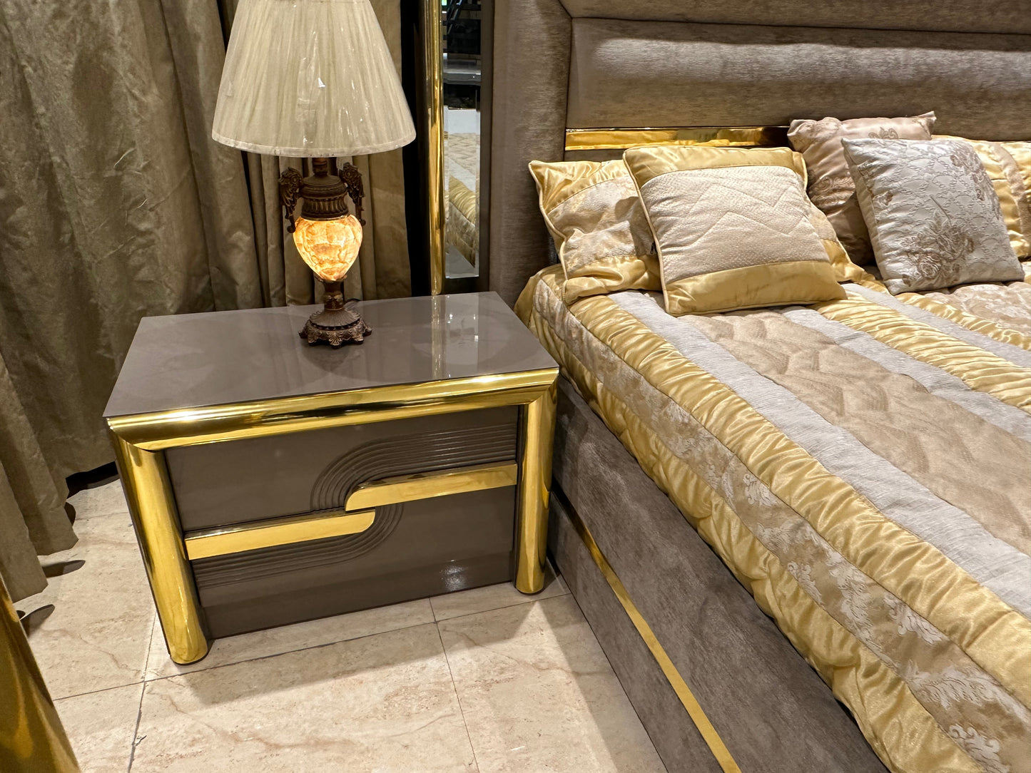 Elegance Reflection Bedroom Set – Timeless Luxury