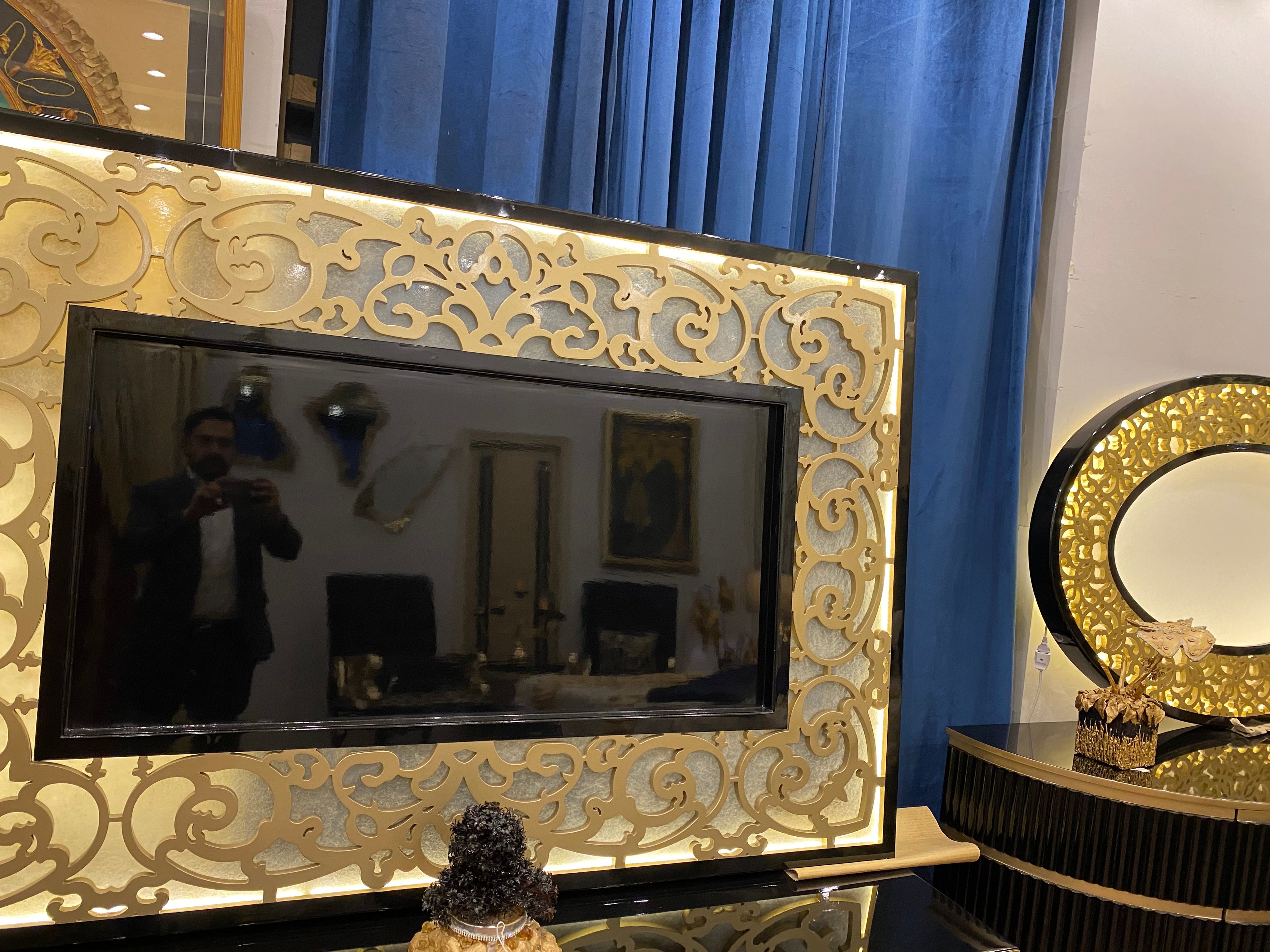 Avlion Black Classic King Set