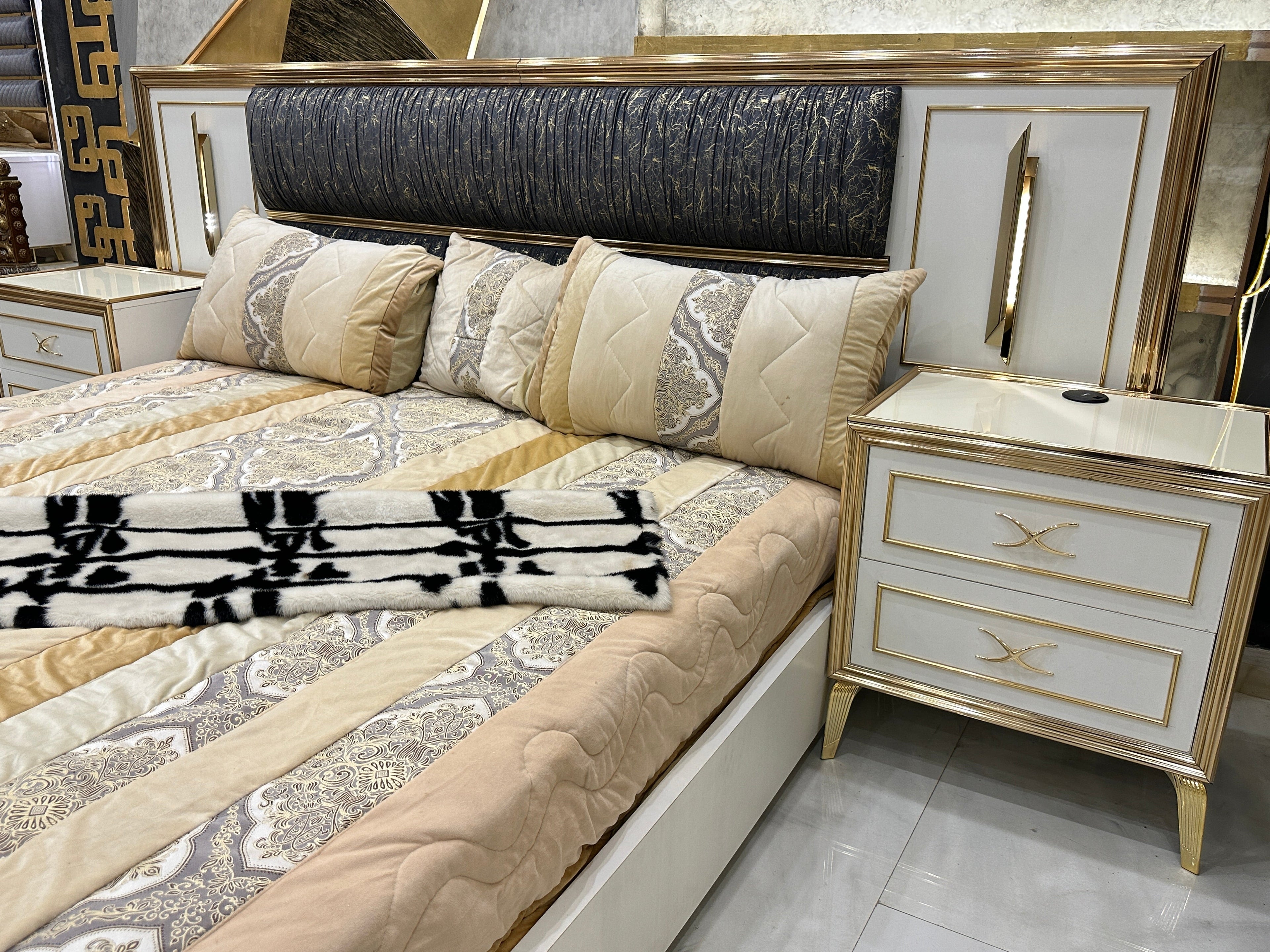 Zehra Love 10041 (White)