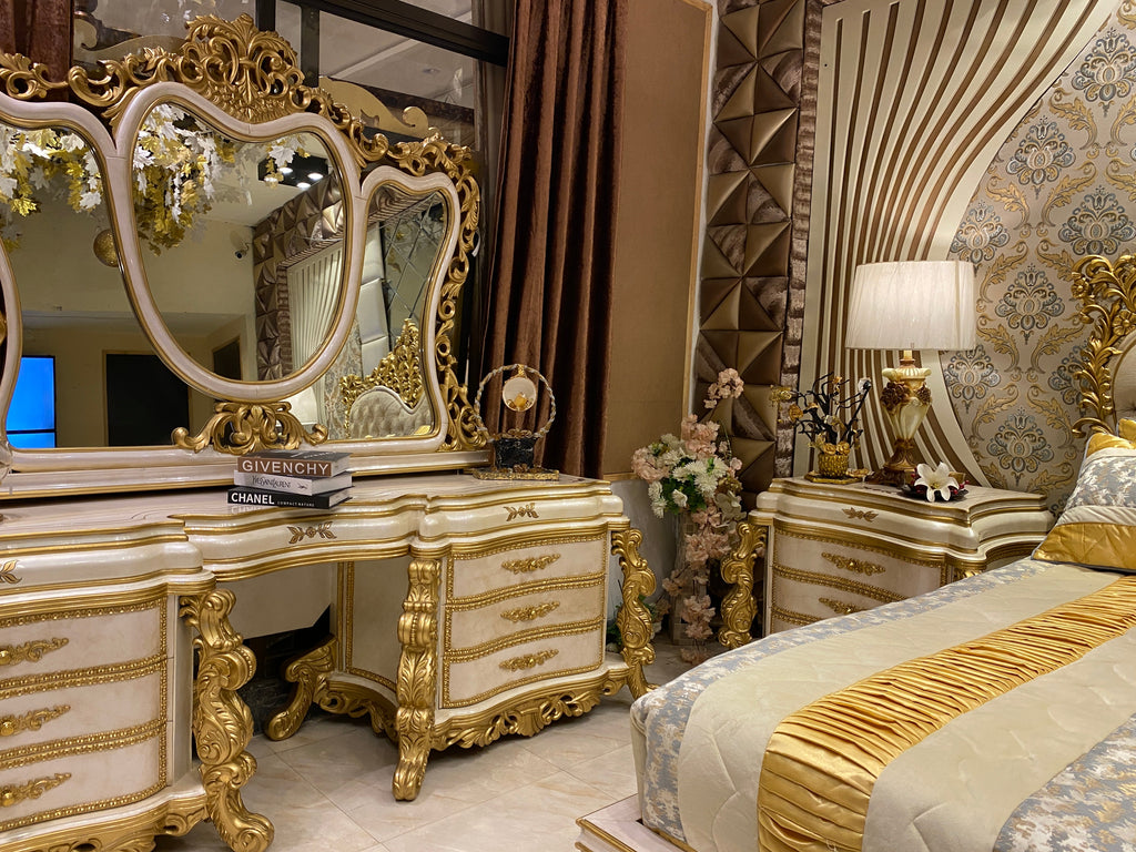 Cambiance Classic Bedroom Set