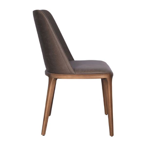 Timeless Comfort: The Luxurious Upholstered Dining Chair