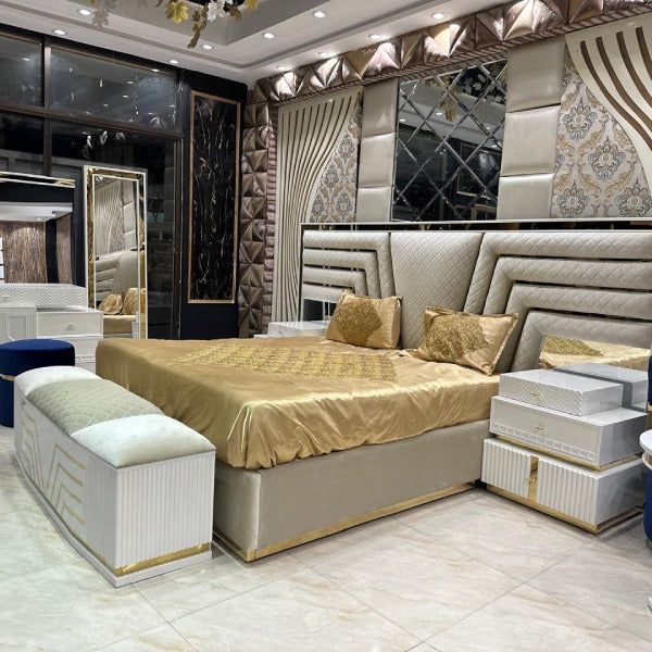 Golden Luxury Bed with Mirrored Headboard and Velvet Upholstery
